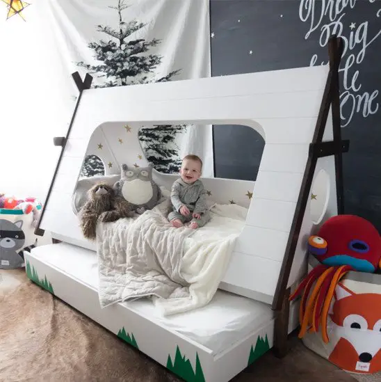 Tent bed for kid bedroom