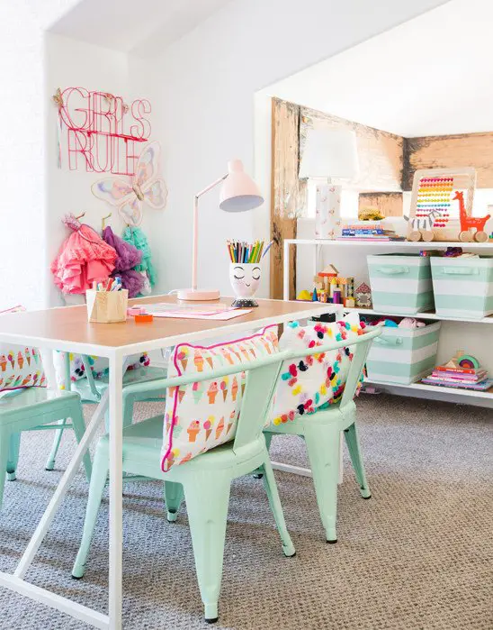 Playroom with table and chairs