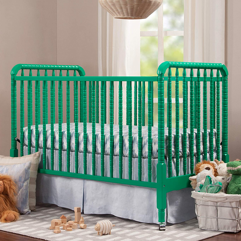 3 in 1 Convertible Crib on Wheels by Davinci