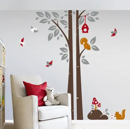 Tree with birdhouse and animals wall decal