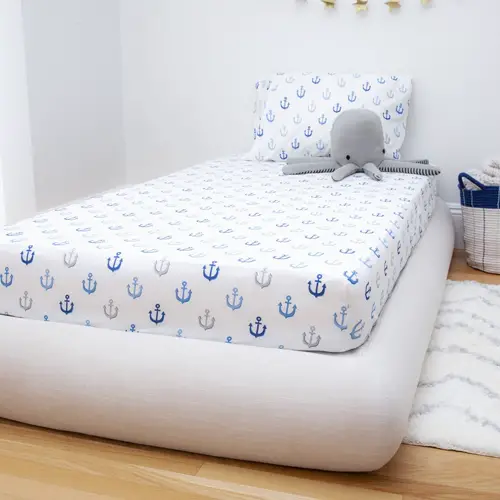 Contemporary padded frame floor bed for toddlers