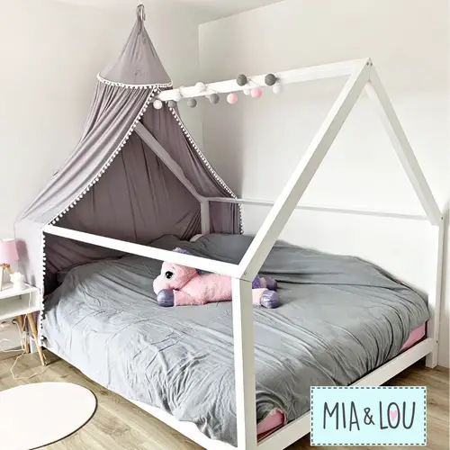 Handmade canopy house bed for toddlers