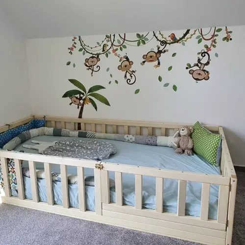 Wooden Montessori/ Floor bed for toddlers, with slats!