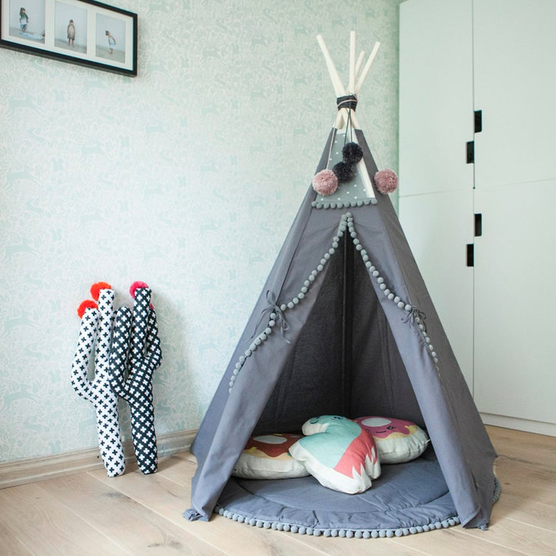 Beautiful Kid's Teepee With Pom Pom