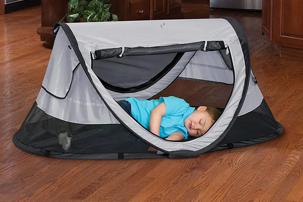 KidCo PeaPod Plus Infant Travel Bed