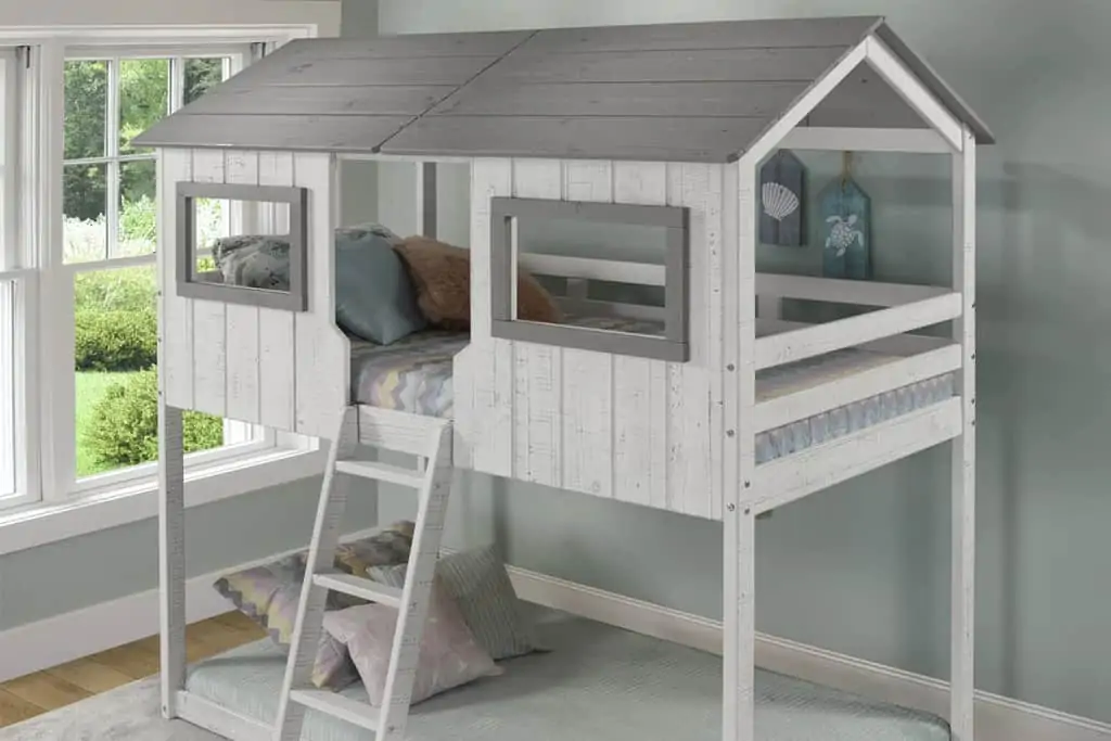 Bunk house bed